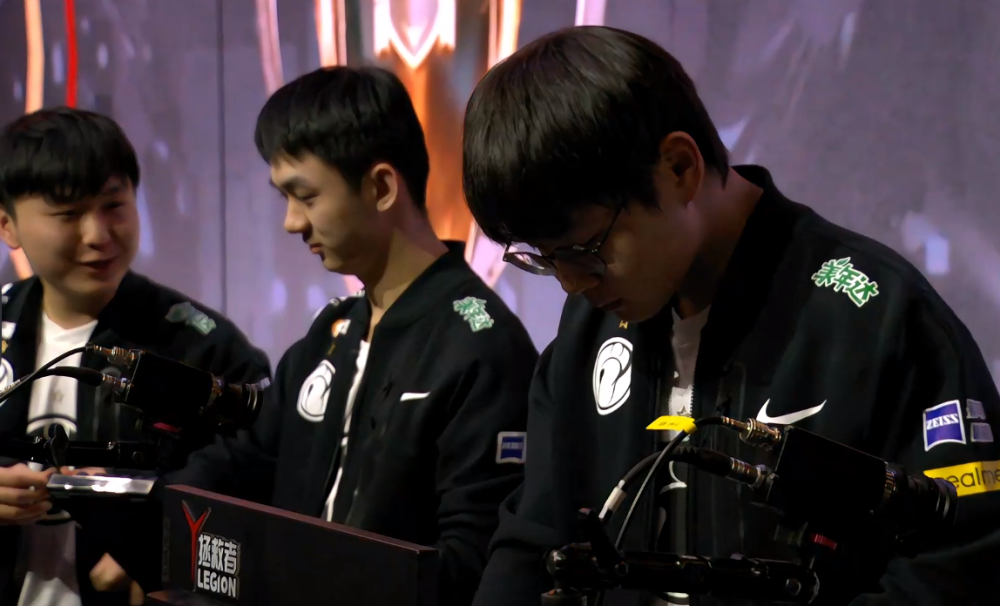 开云体育直播-LGD翻盘IG，BDD团战一打五顶尖较量四强赛，强势挺进下一轮的简单介绍