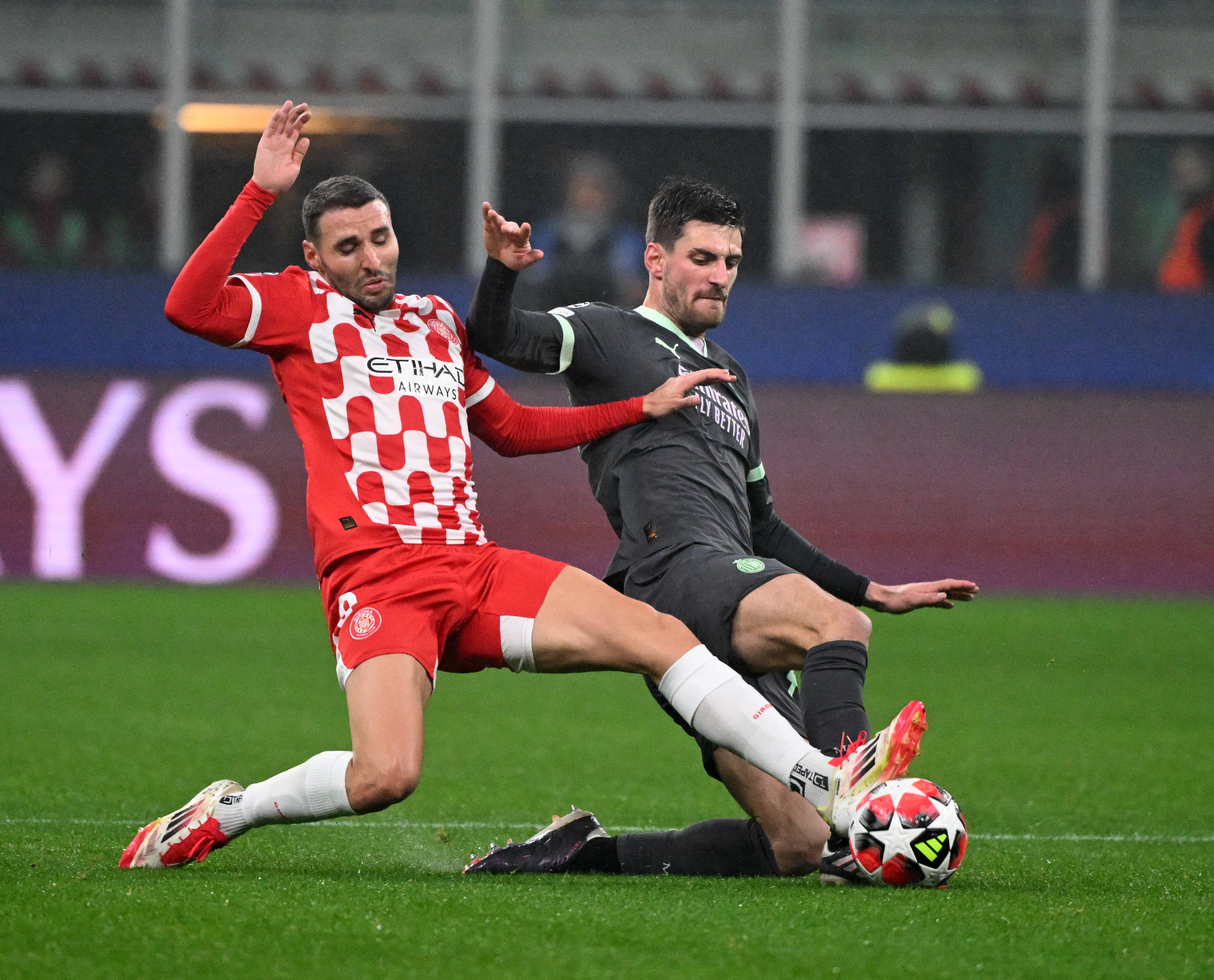 开云体育直播-关于AC米兰前锋犀利进球，帮助球队赢得比赛的信息