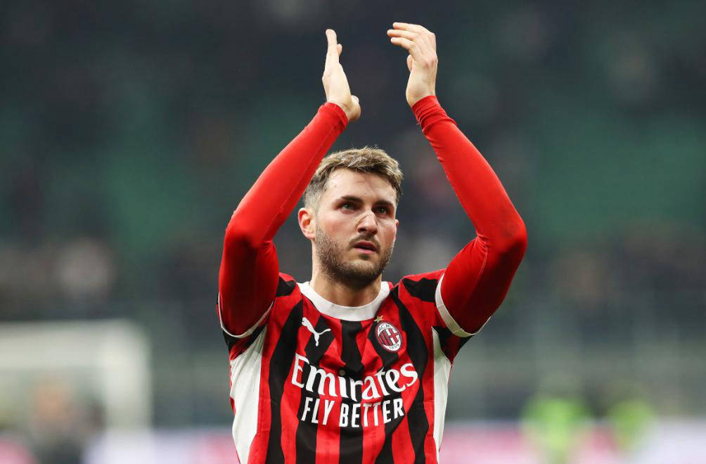 关于AC米兰前锋犀利进球，帮助球队赢得比赛的信息