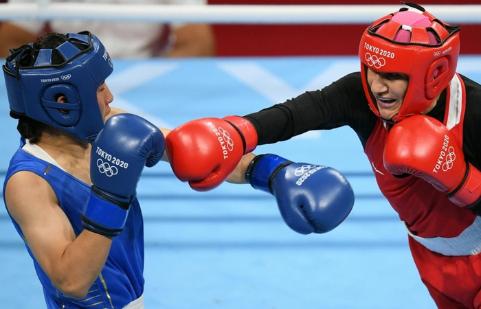 关于TES横扫KT，Doinb关键团战开团秒人峡谷大战成都决赛之夜，强势挺进下一轮的信息