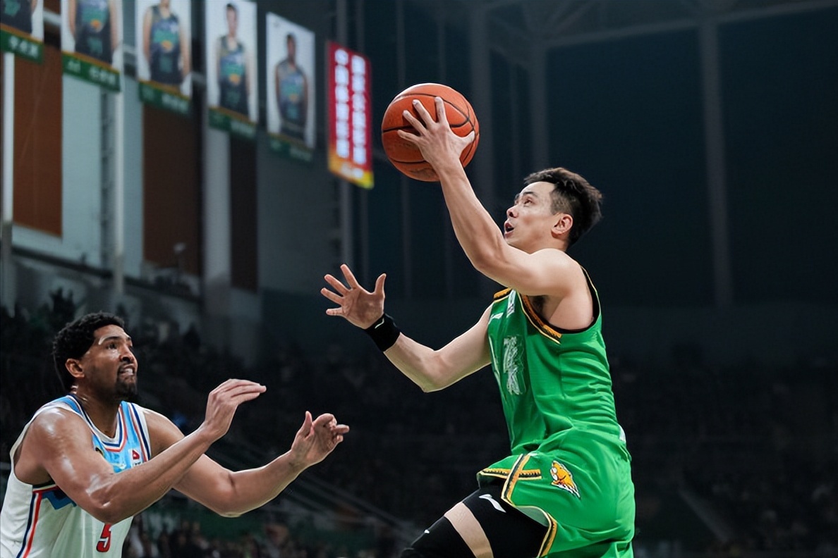 CBA季后赛赵继伟状态谨慎回顾：只为争冠目标全力以赴的简单介绍