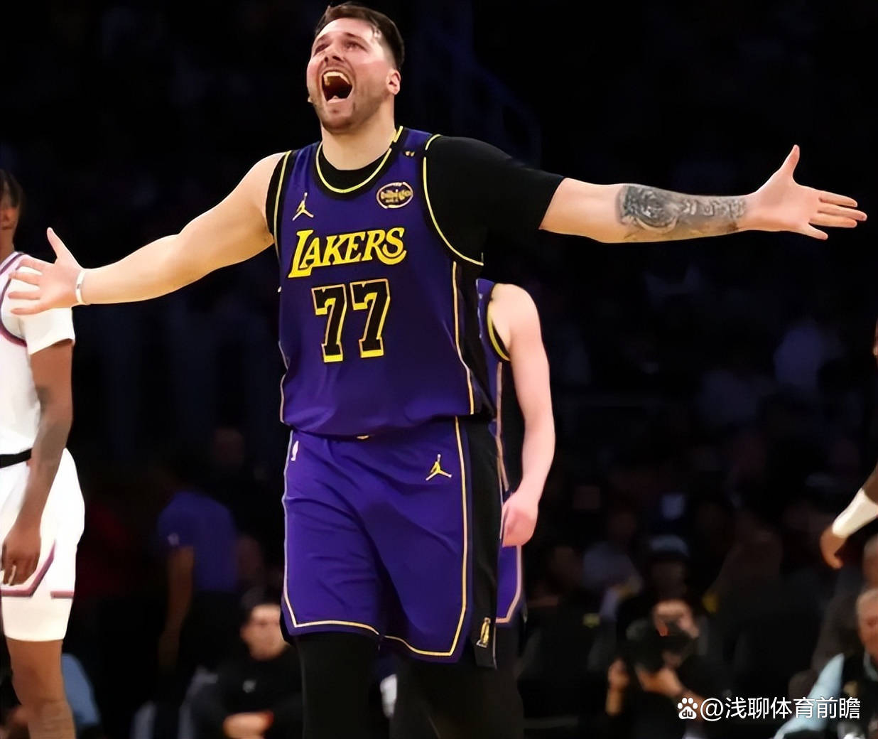 开云体育在线-关于快船vs湖人，湖人连胜达到7场创队史记录，创下至今最强劲势头的信息