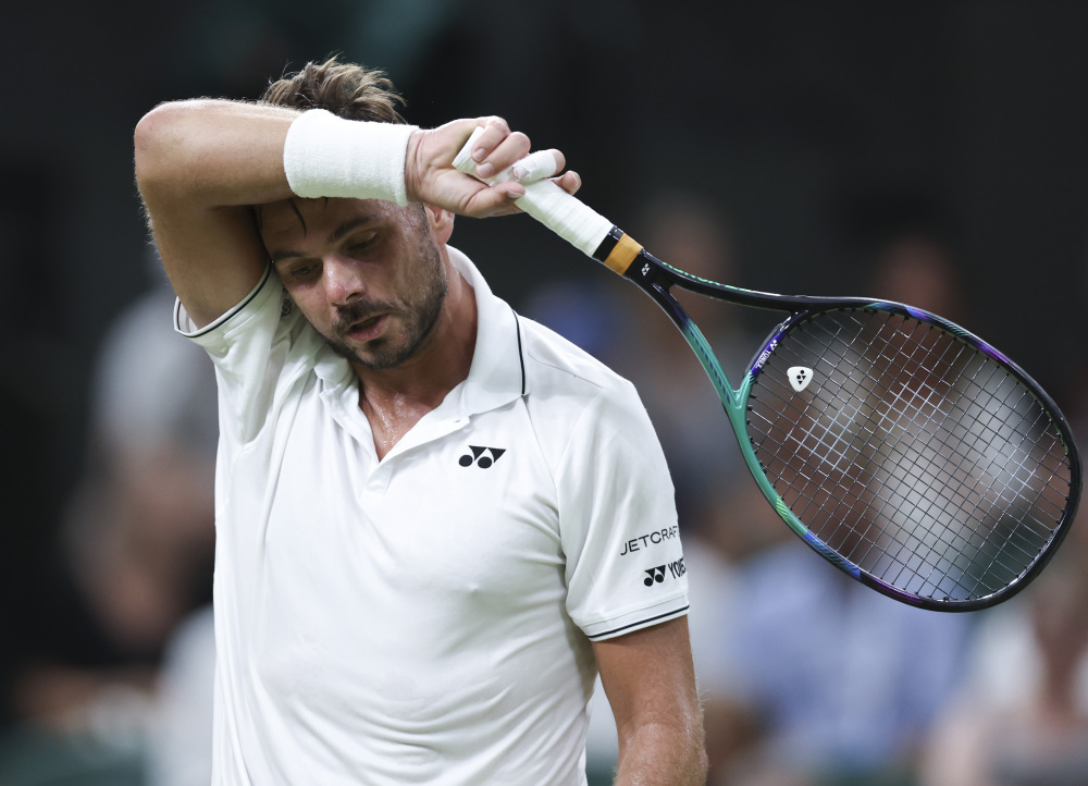 英国网球队绝杀世界网球队，瓦林卡爆发神勇的简单介绍