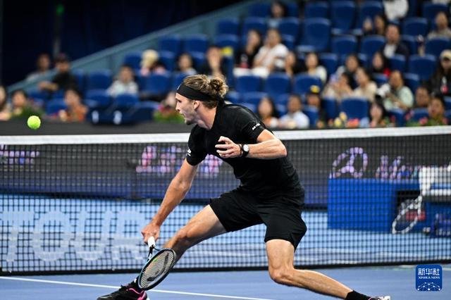 开云体育直播-关于西班牙网球队鏖战欧洲网球队，梅德韦杰夫制霸全场的信息