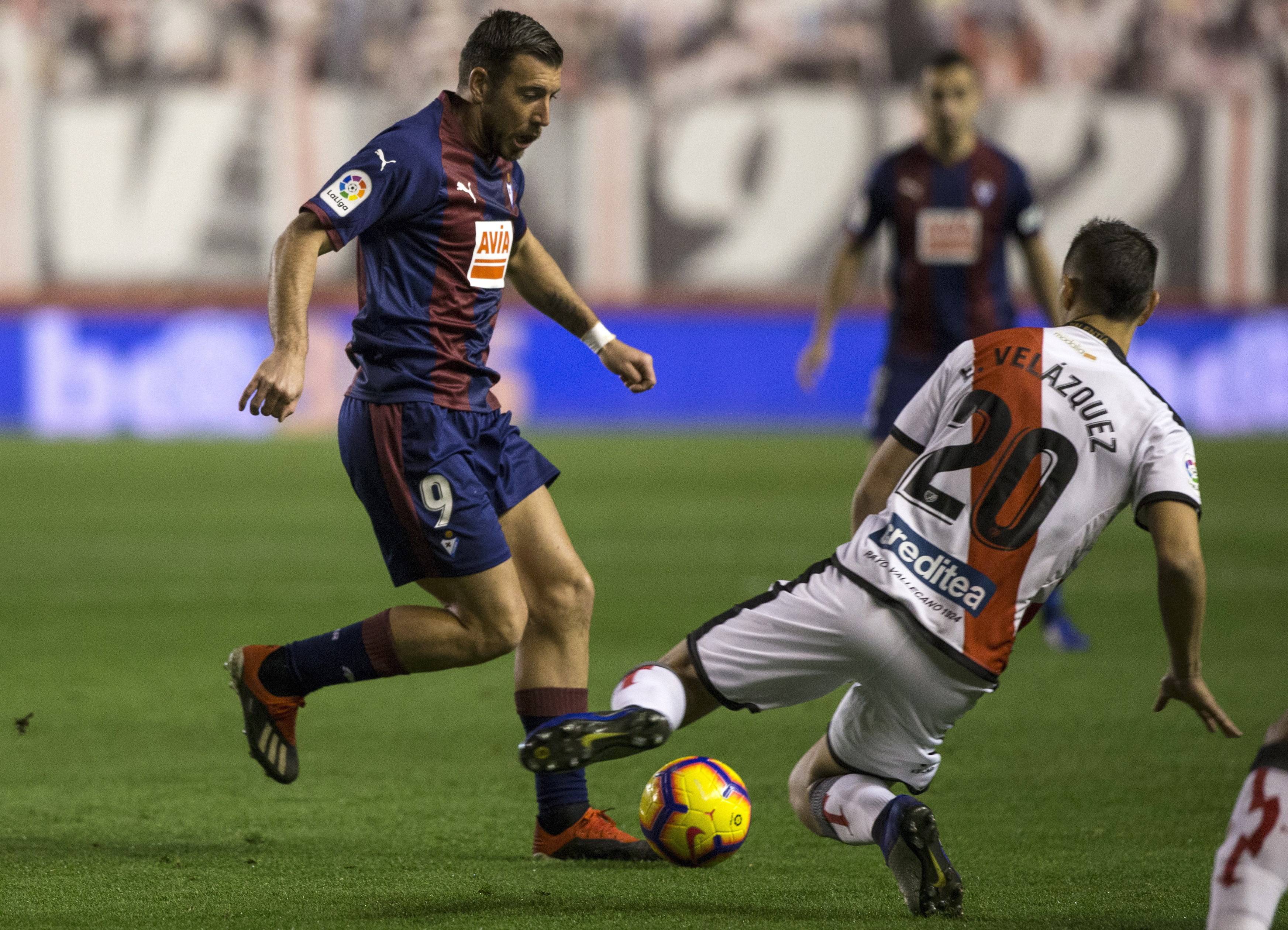 开云体育-马德里竞技险胜贝蒂斯，西甲积分榜第二的简单介绍