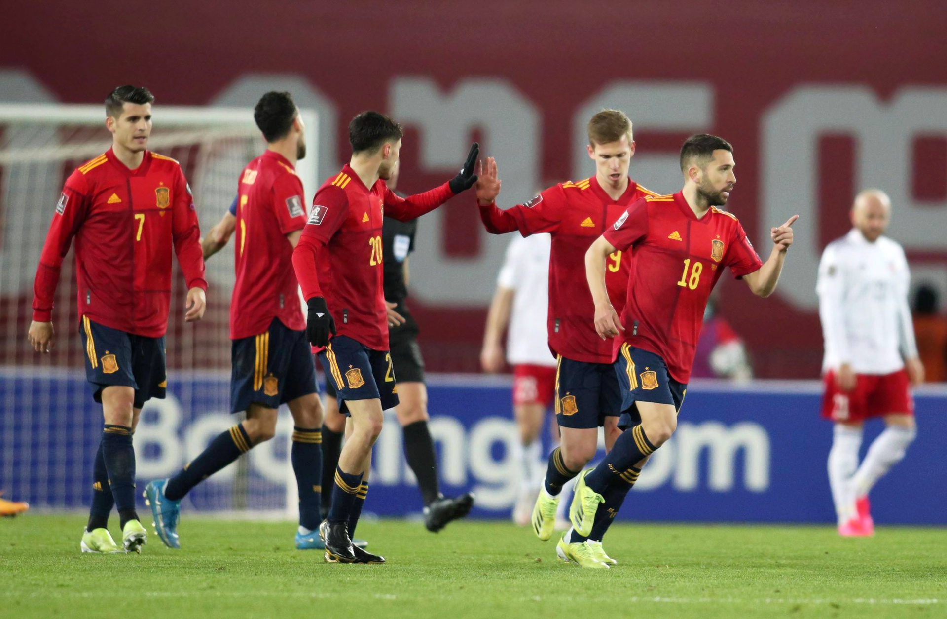 欧洲杯出战赛进入白热化阶段 欧洲杯出战赛进入白热化阶段