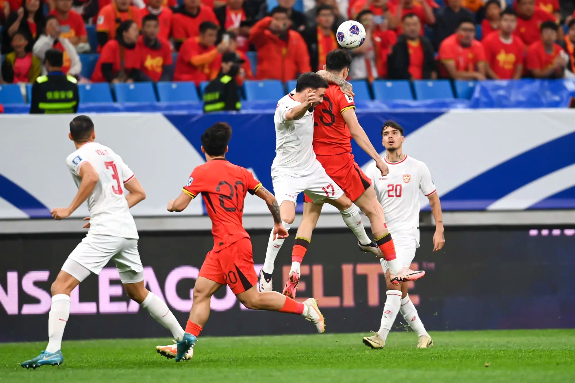 菲律宾队在亚洲比赛中脱颖而出 菲律宾队在亚洲比赛中脱颖而出