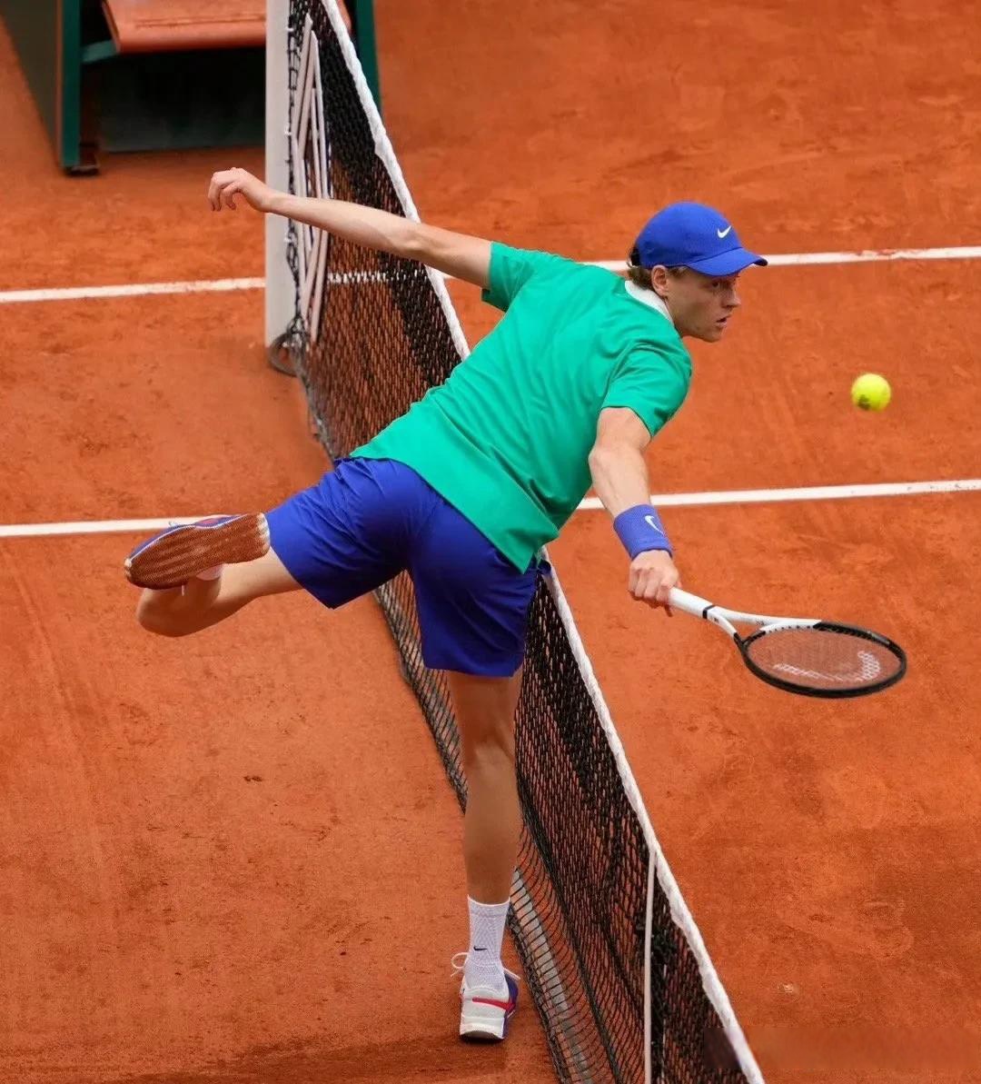 开云体育平台APP-法国网球队血洗世界网球队，克耶高斯送出助攻的简单介绍