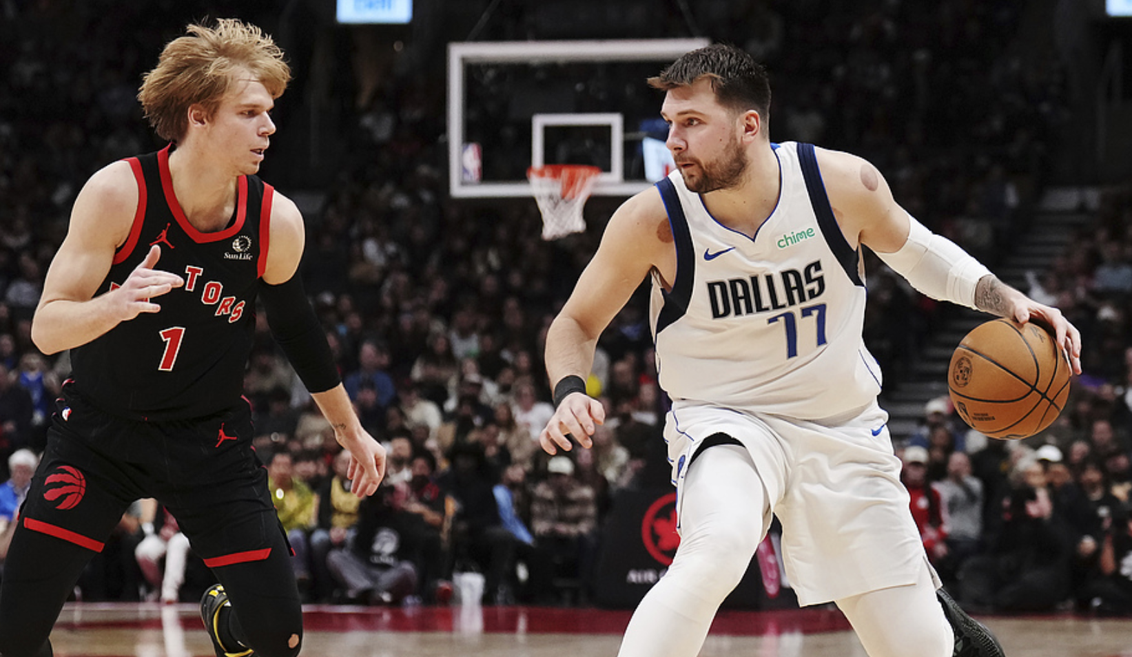 青岛队横扫福建队，东契奇惊艳四座的简单介绍